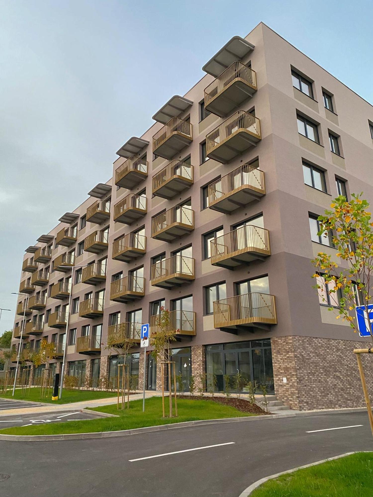 City Apartment I Trenčín Εξωτερικό φωτογραφία